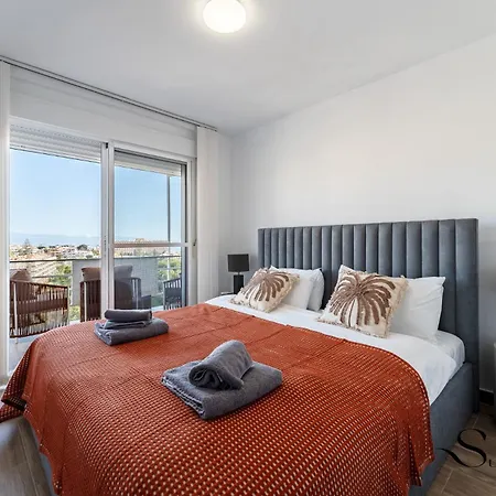 Levante, Stylish For 4 Persons, Midstay *