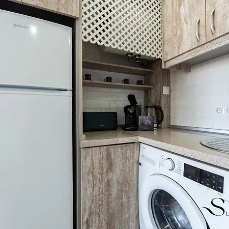 Levante, Stylish For 4 Persons, Midstay Apartment
