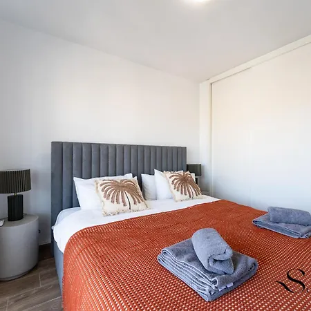 Levante, Stylish For 4 Persons, Midstay Apartment Benalmádena
